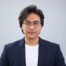 Potret profesional Mahendra Zulqarnaen, owner InWebsite